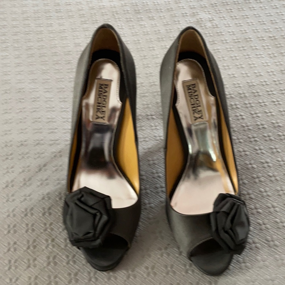 Badgley Mischka  pump ... gray satin